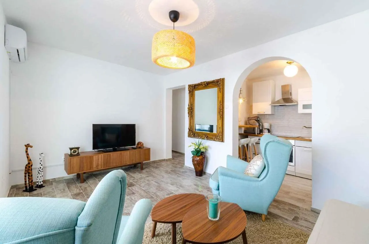 Apartments In Crikvenica 39424 Croatia