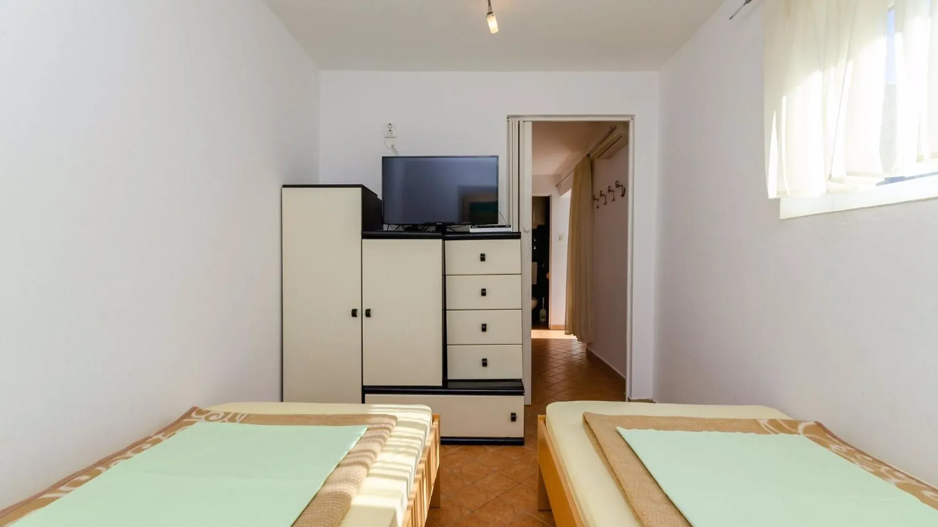 Apartments In Crikvenica 39424 Croatia