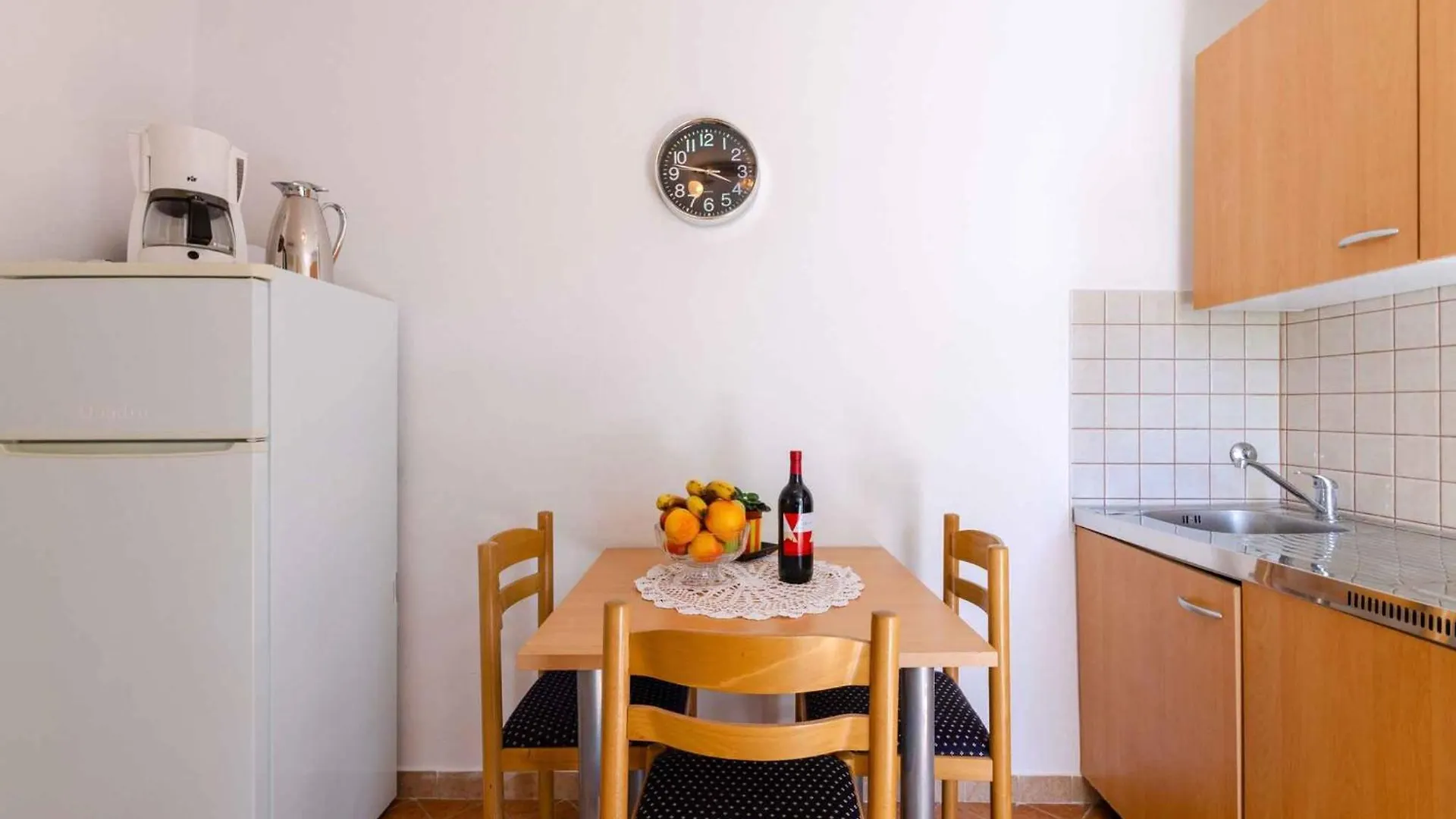 Apartments In Crikvenica 39424